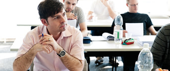 Des collaborateurs dans un meeting Des collaborateurs dans un meeting